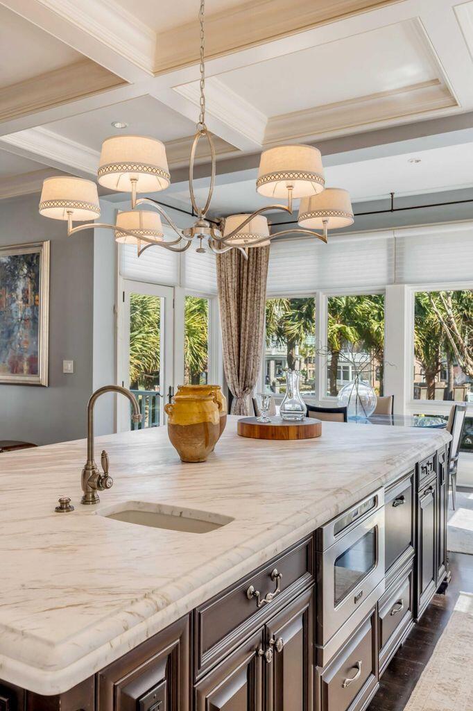 106 Murray Boulevard