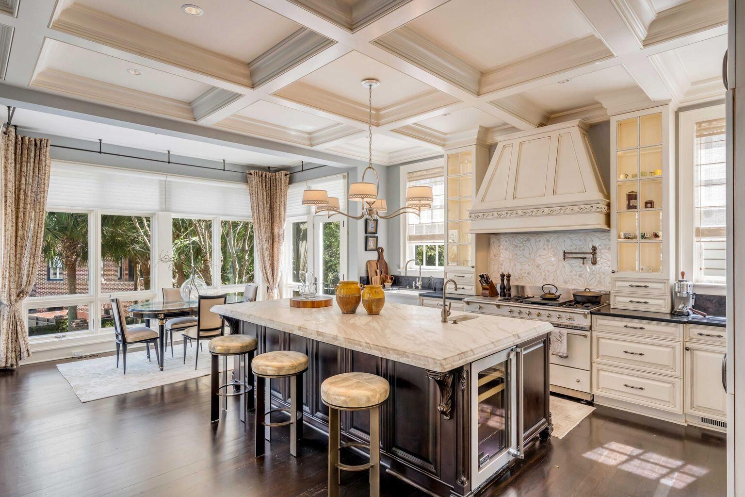 106 Murray Boulevard