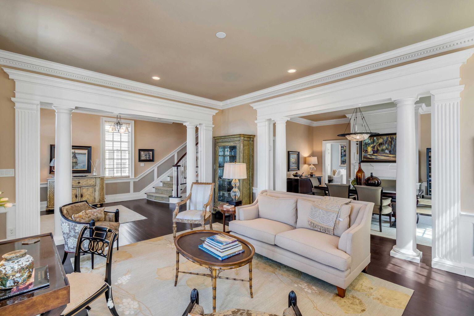 106 Murray Boulevard