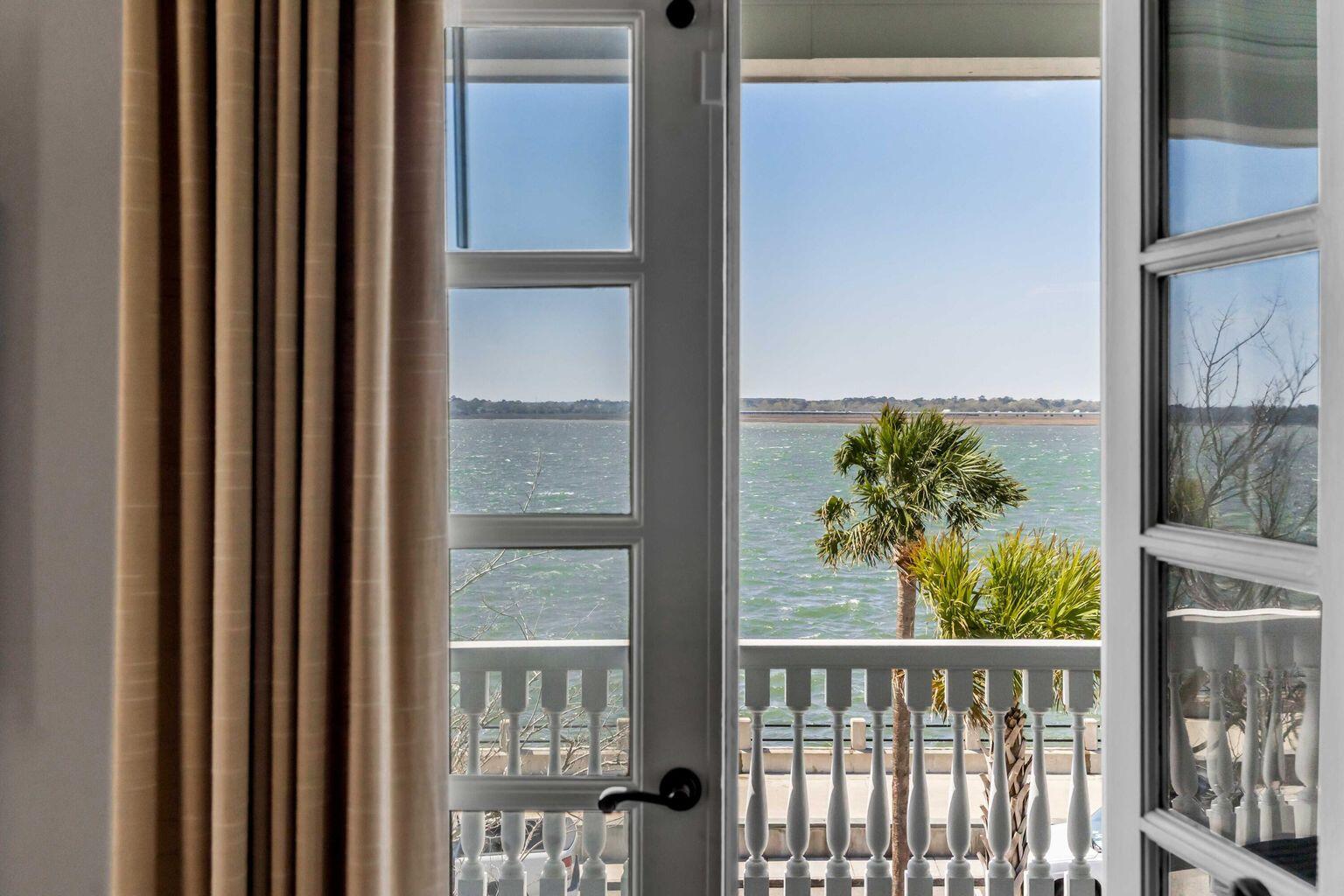 106 Murray Boulevard