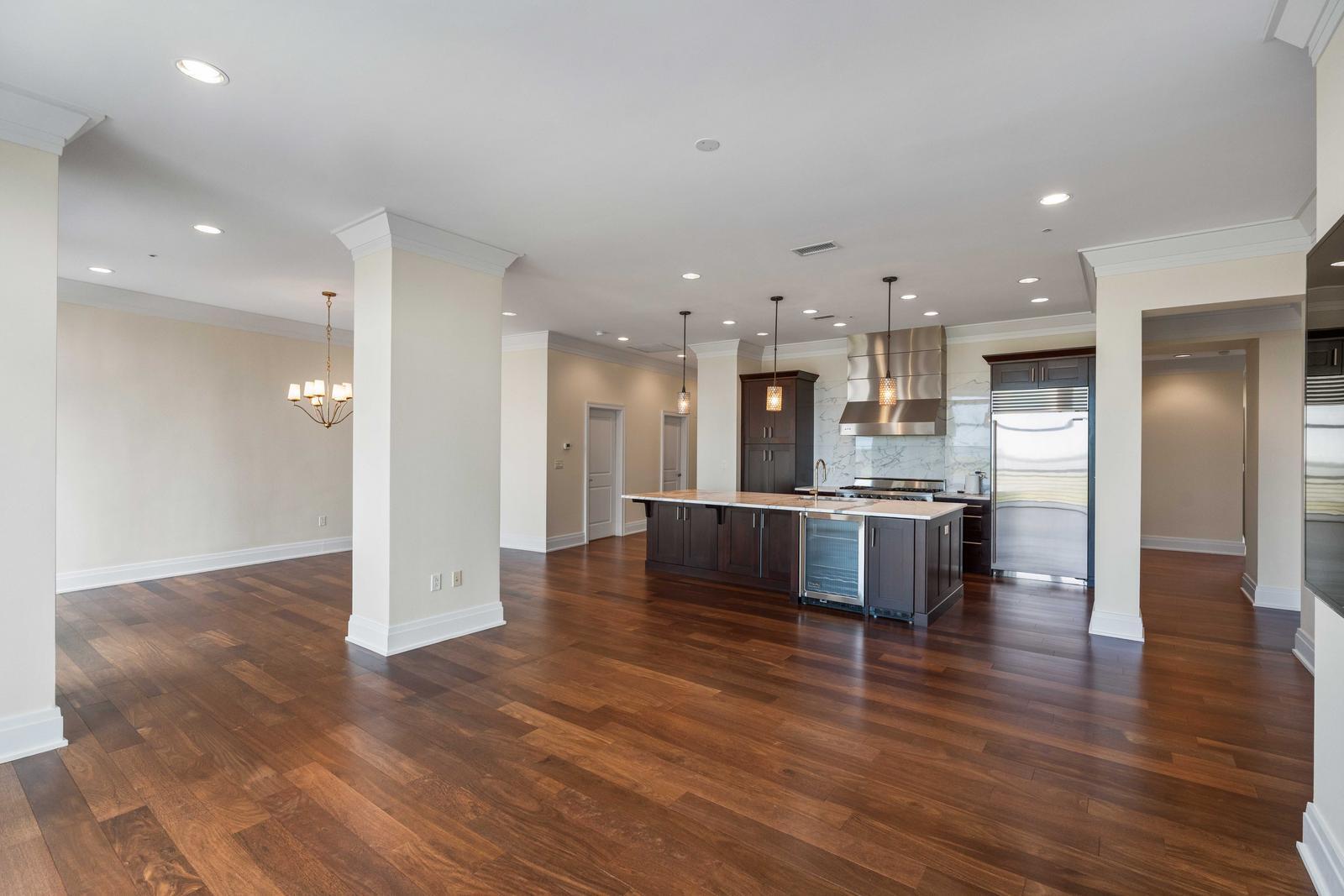 355 Cooper River Drive