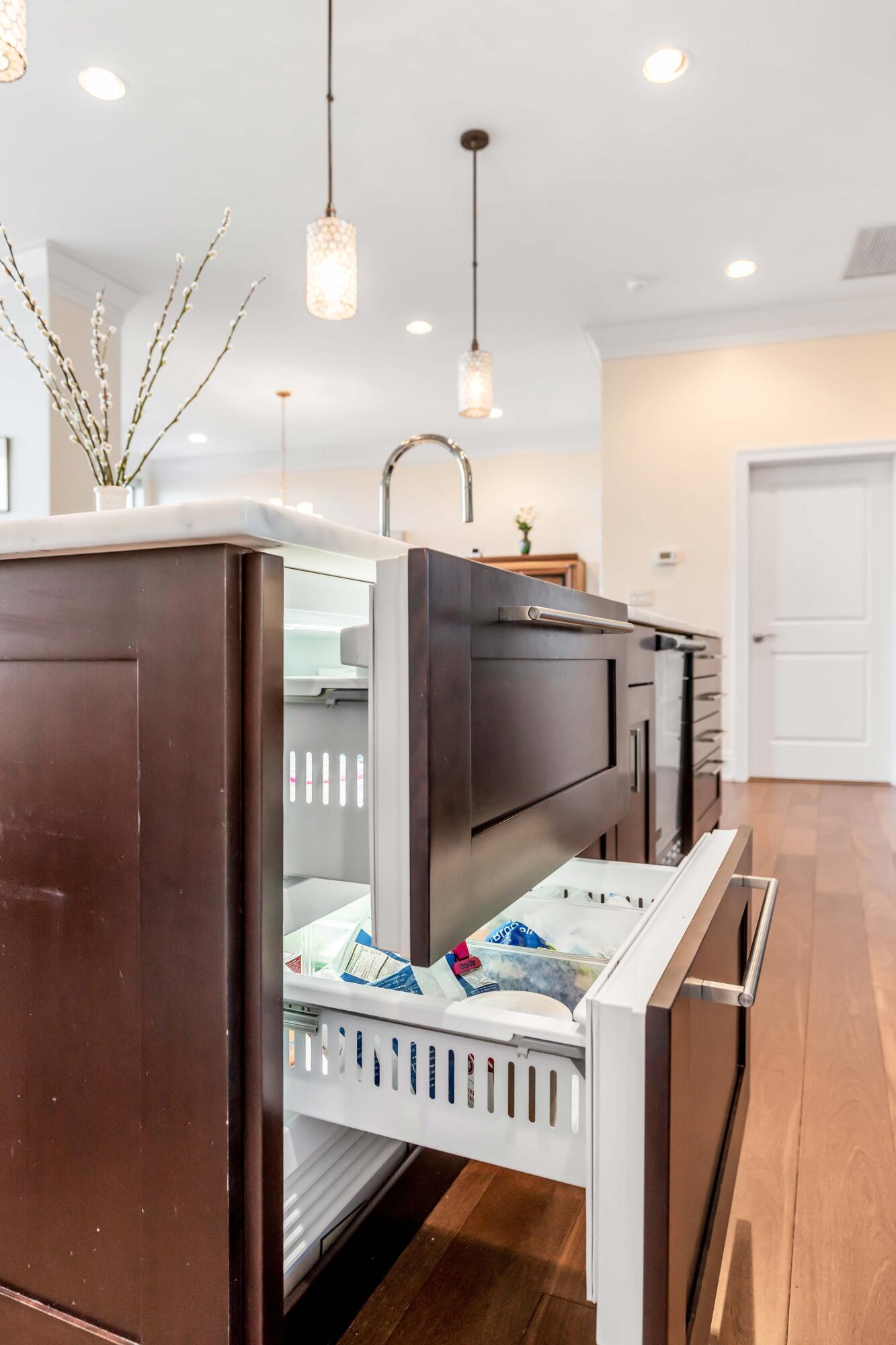 355 Cooper River Drive