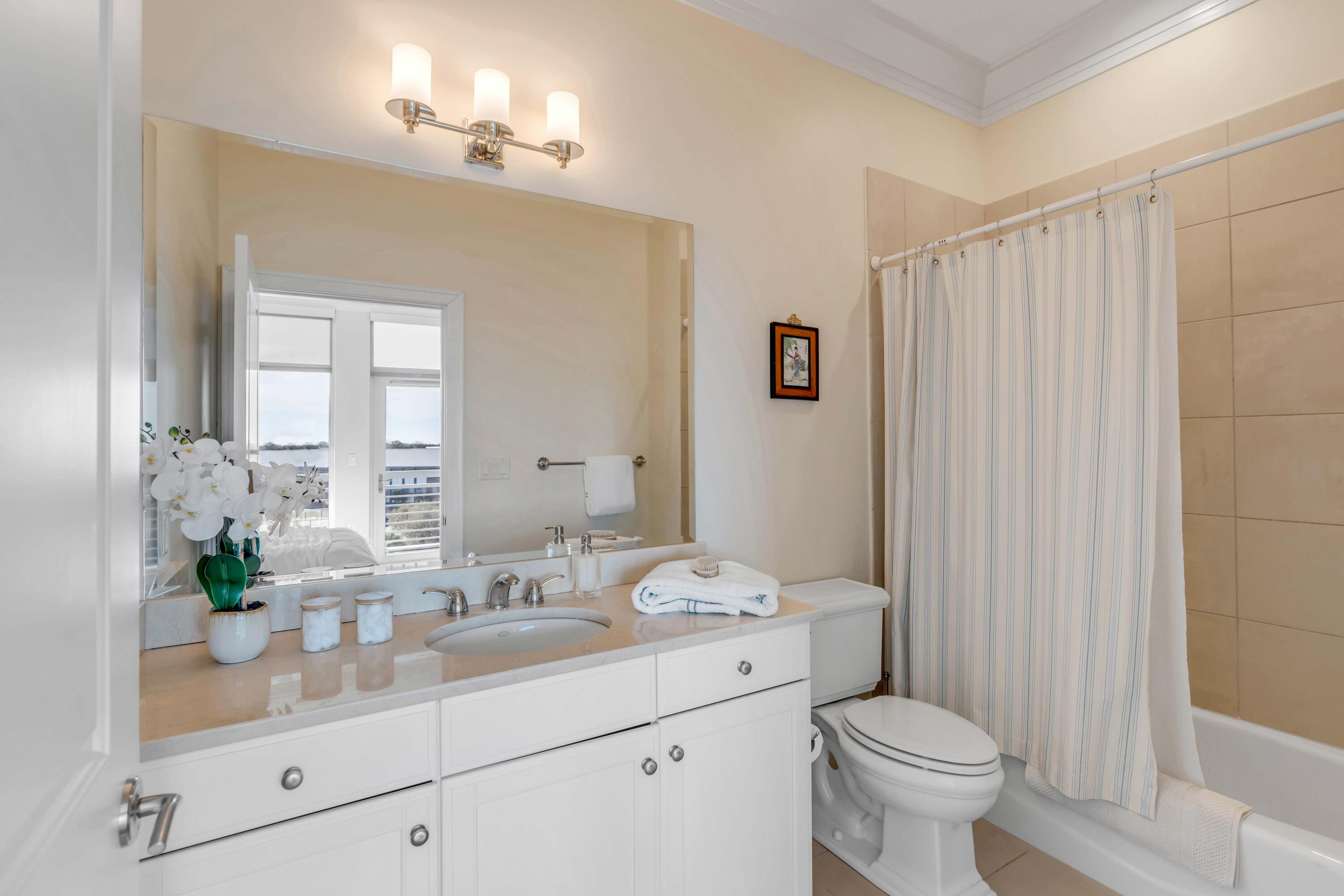 355 Cooper River Drive