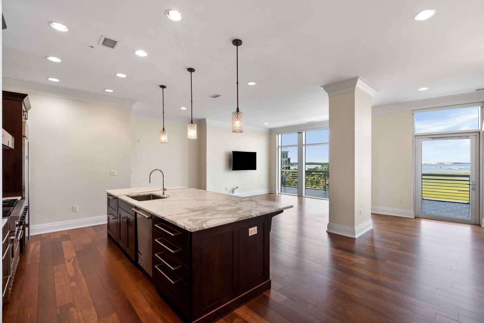 355 Cooper River Drive