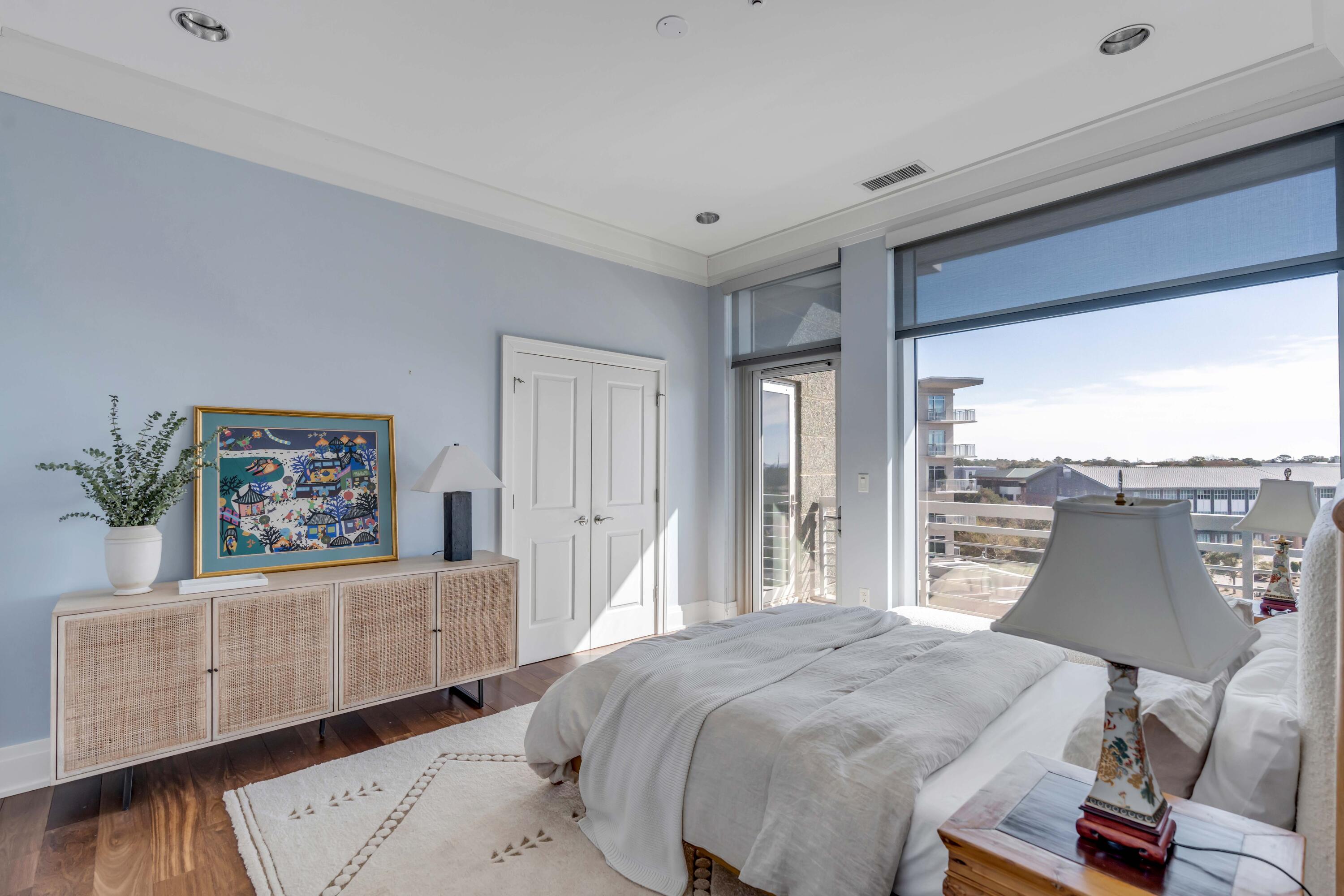 355 Cooper River Drive