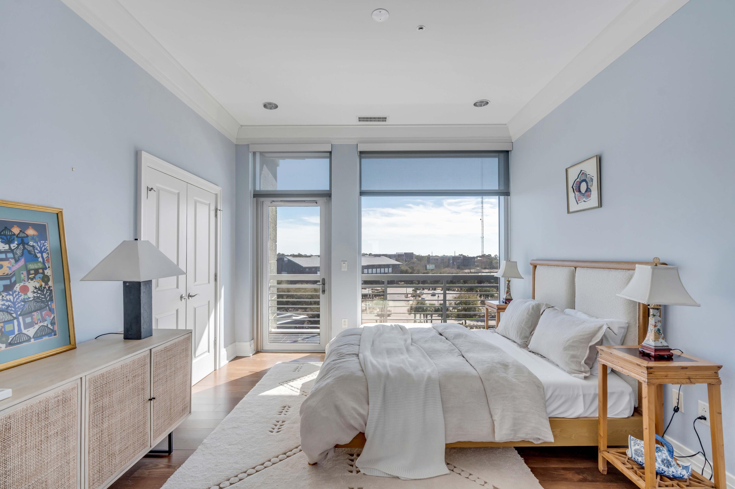 355 Cooper River Drive