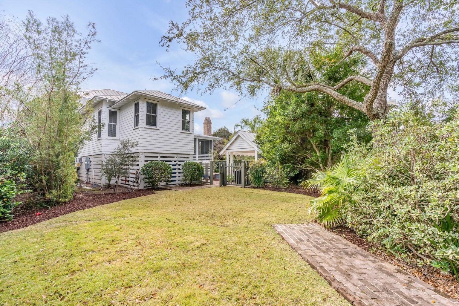 222 Haddrell Street
