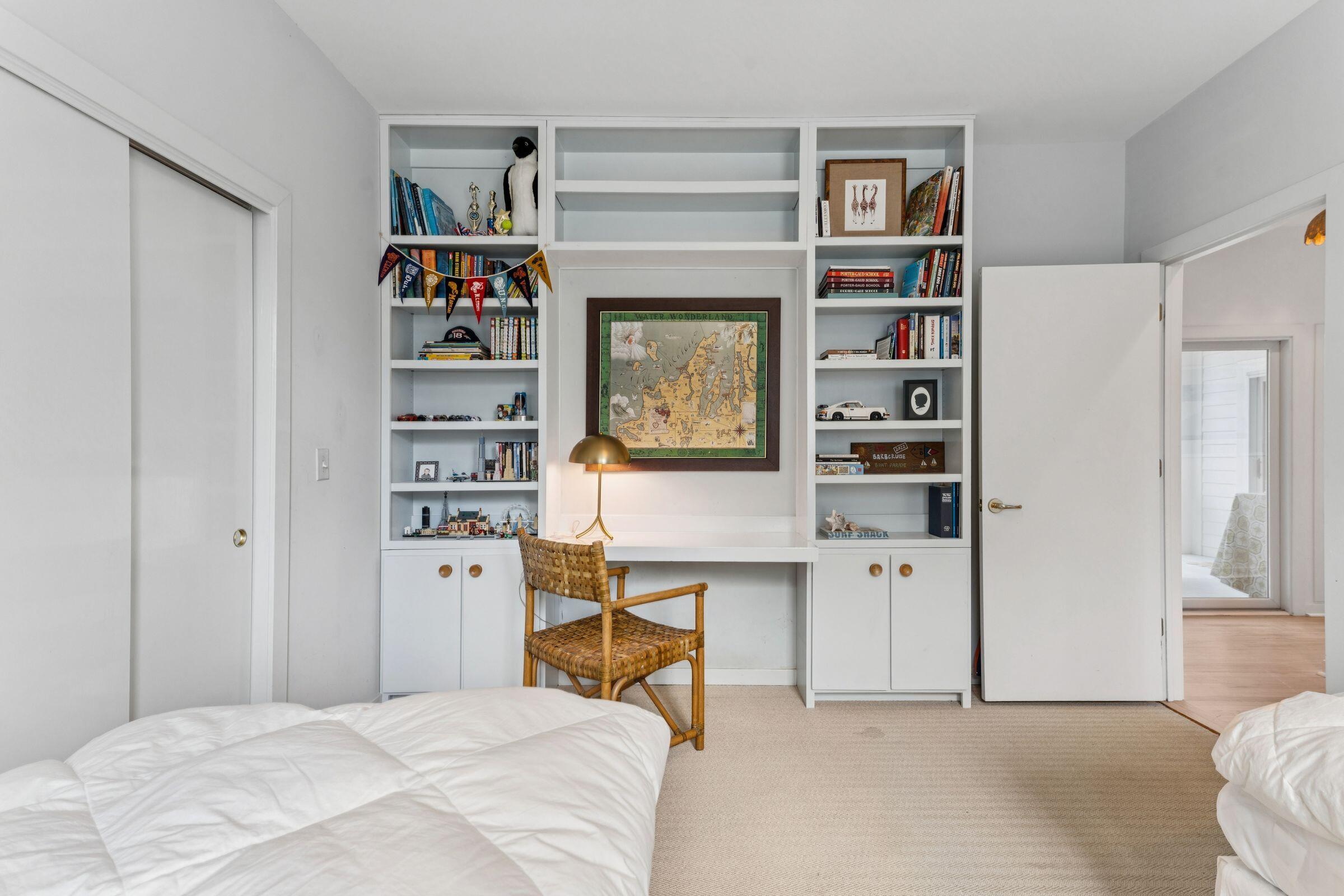 23 Fairway Village Lane
