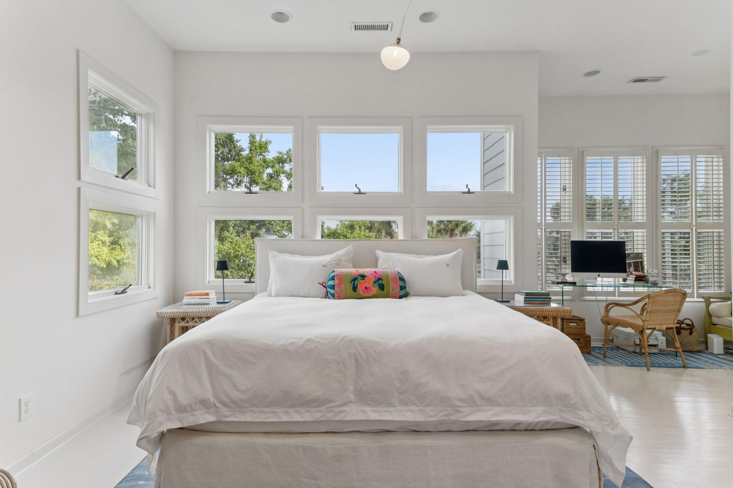 23 Fairway Village Lane