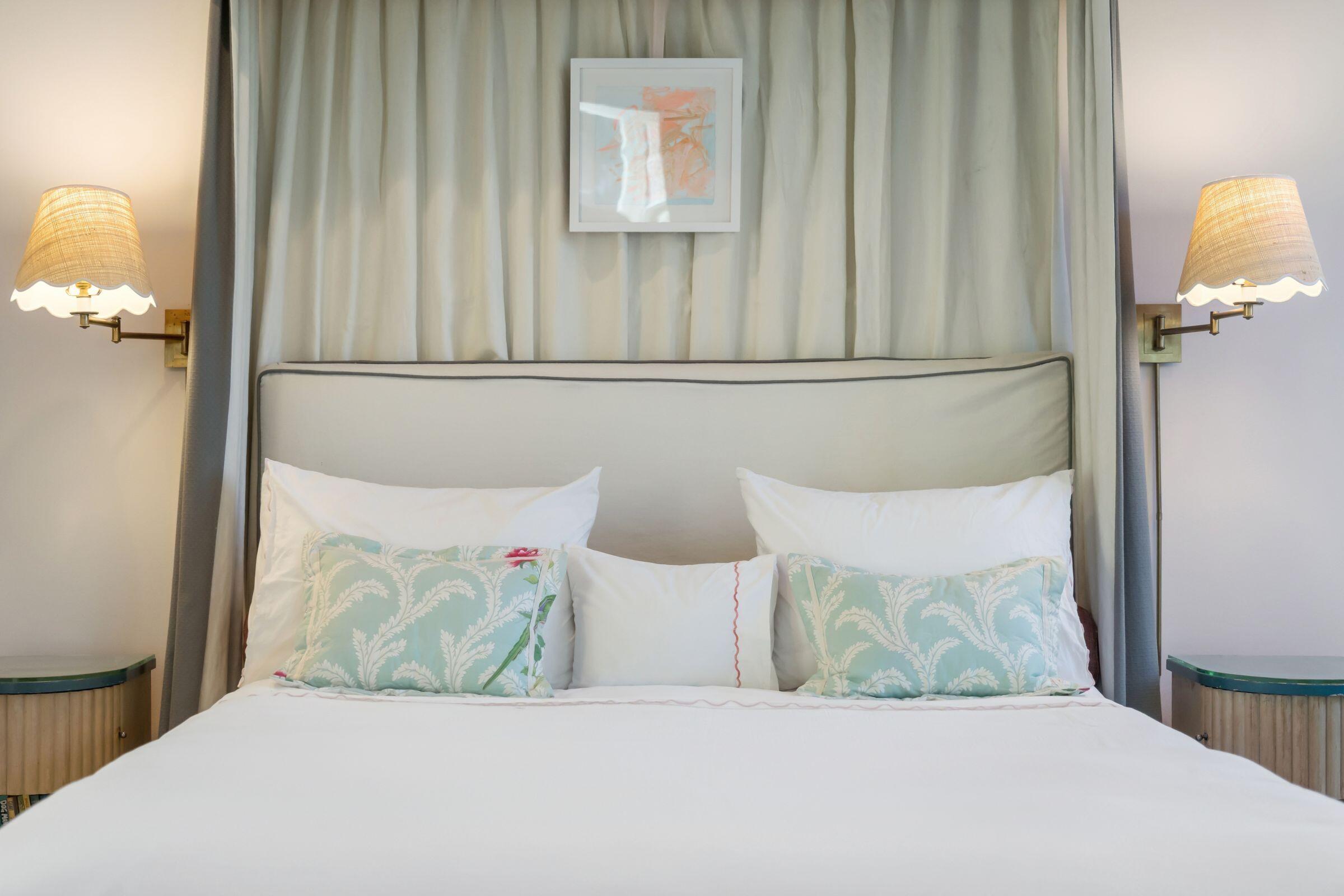 23 Fairway Village Lane