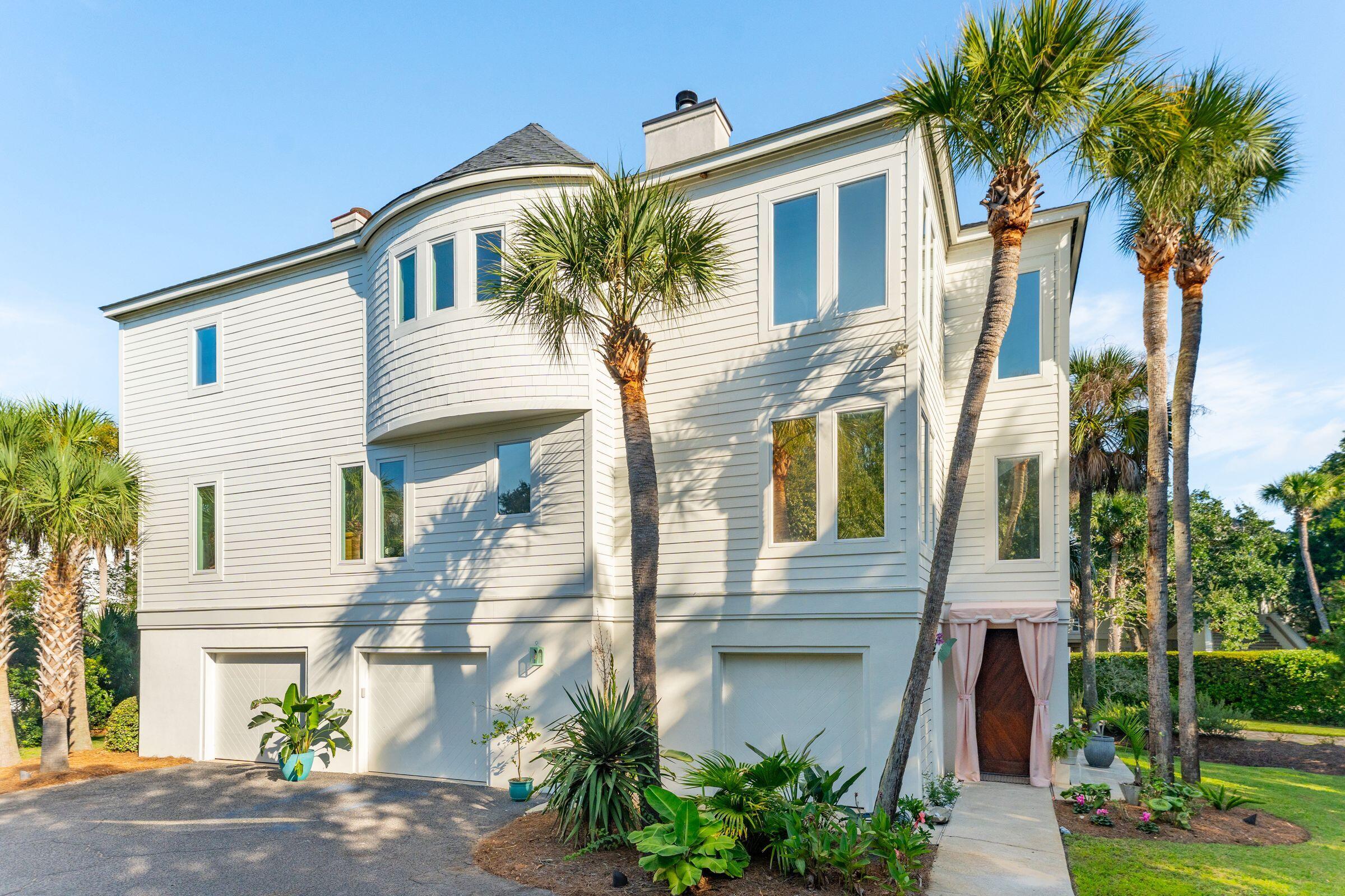 23 Fairway Village Lane