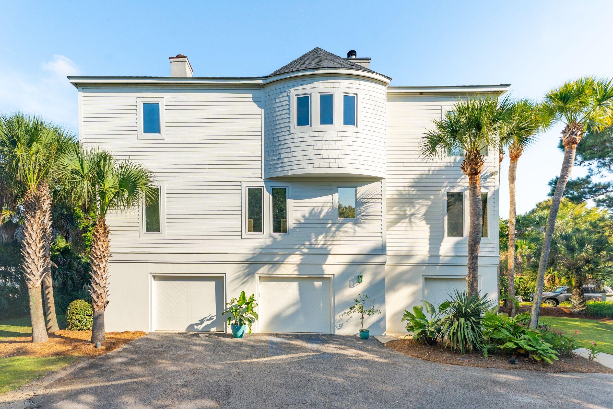 23 Fairway Village Lane