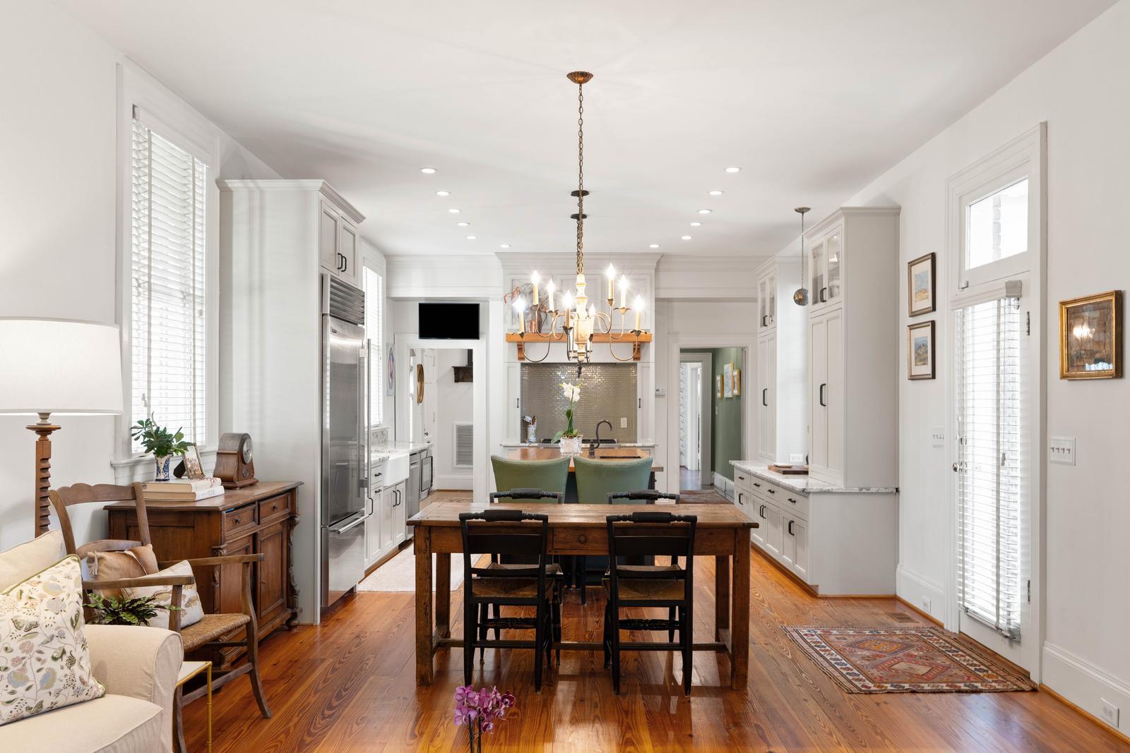 106 S Battery Street