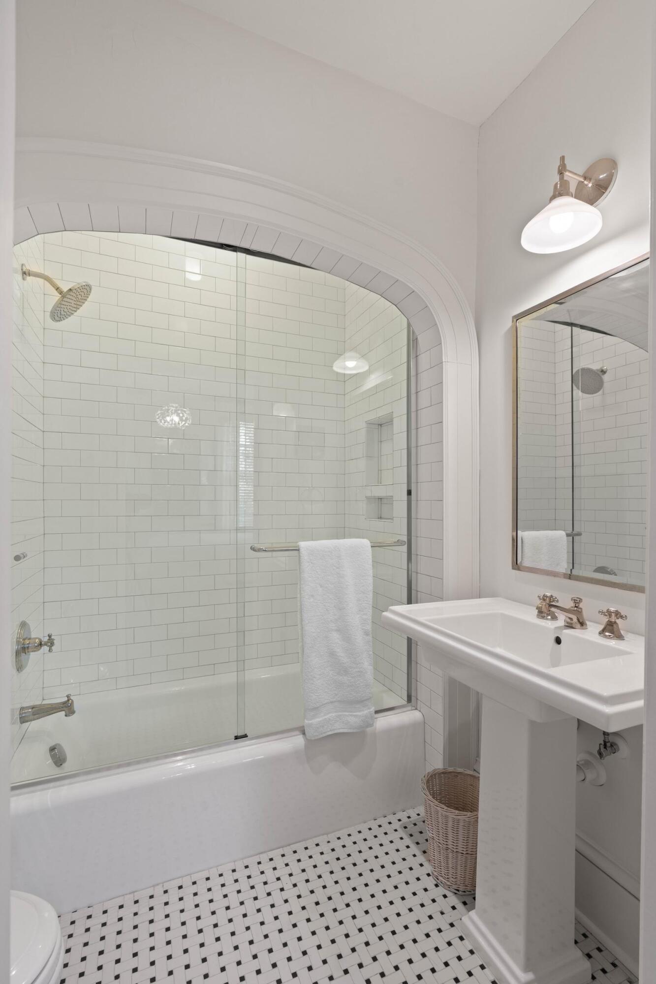 106 S Battery Street