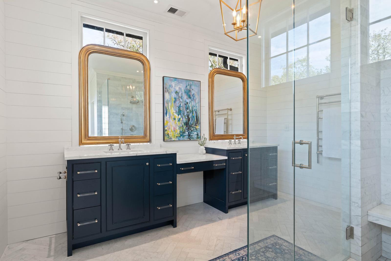 106 S Battery Street