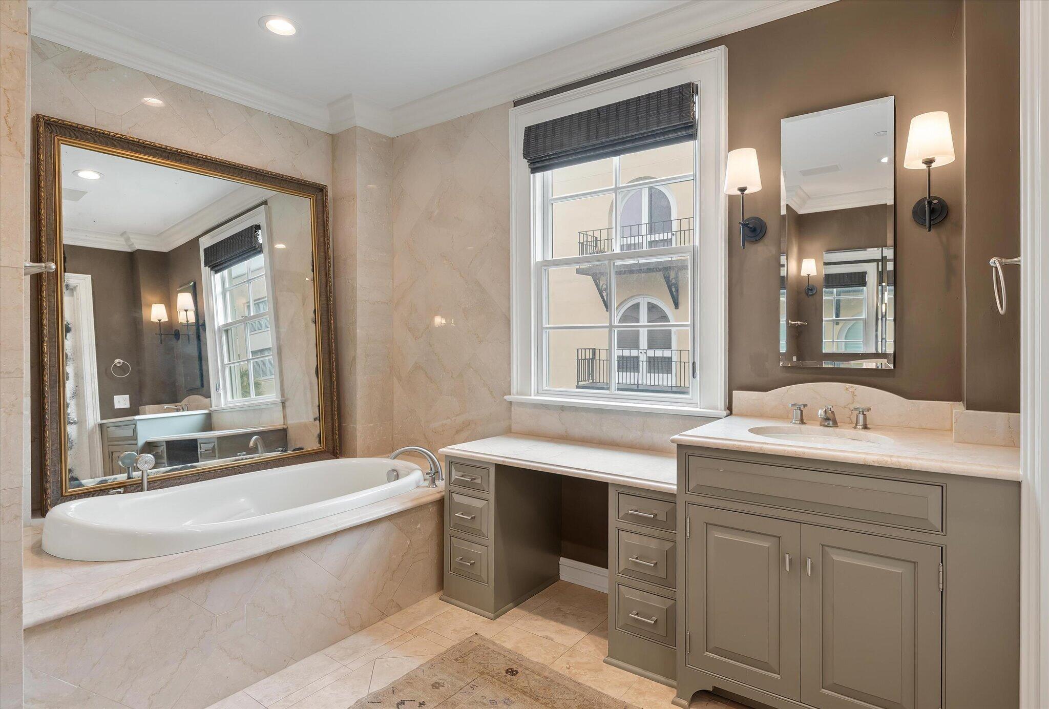 5 Middle Atlantic Wharf Unit 2b