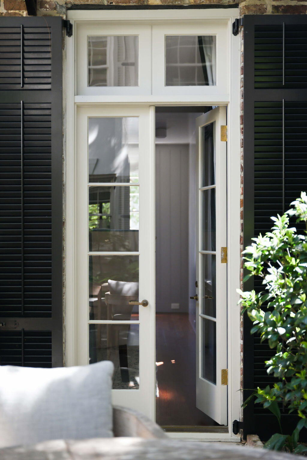77 King Street