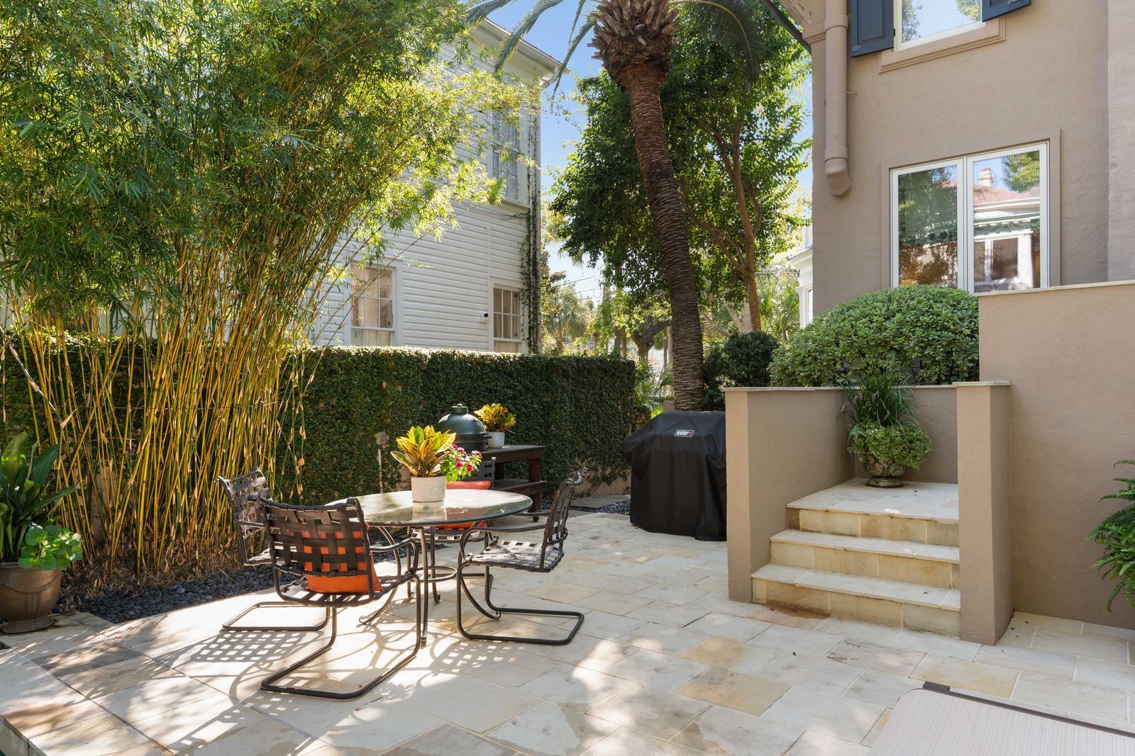 22 Rutledge Avenue