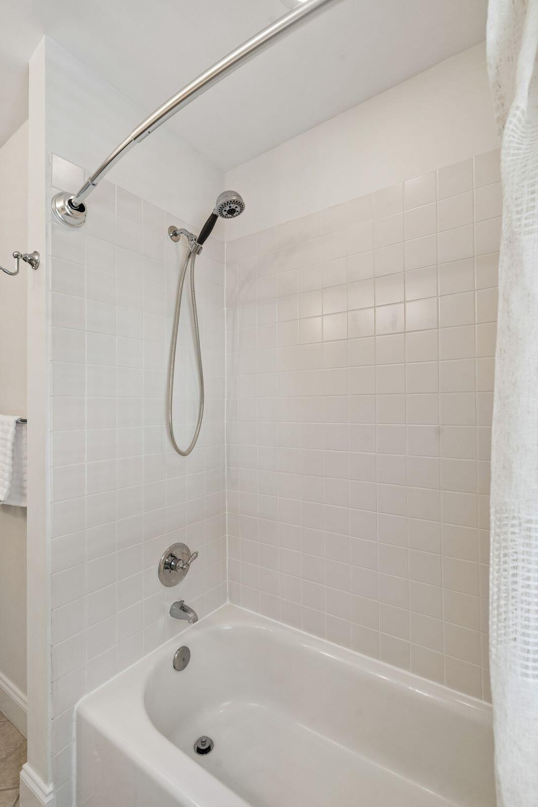 3868 Colonel Vanderhorst Circle
