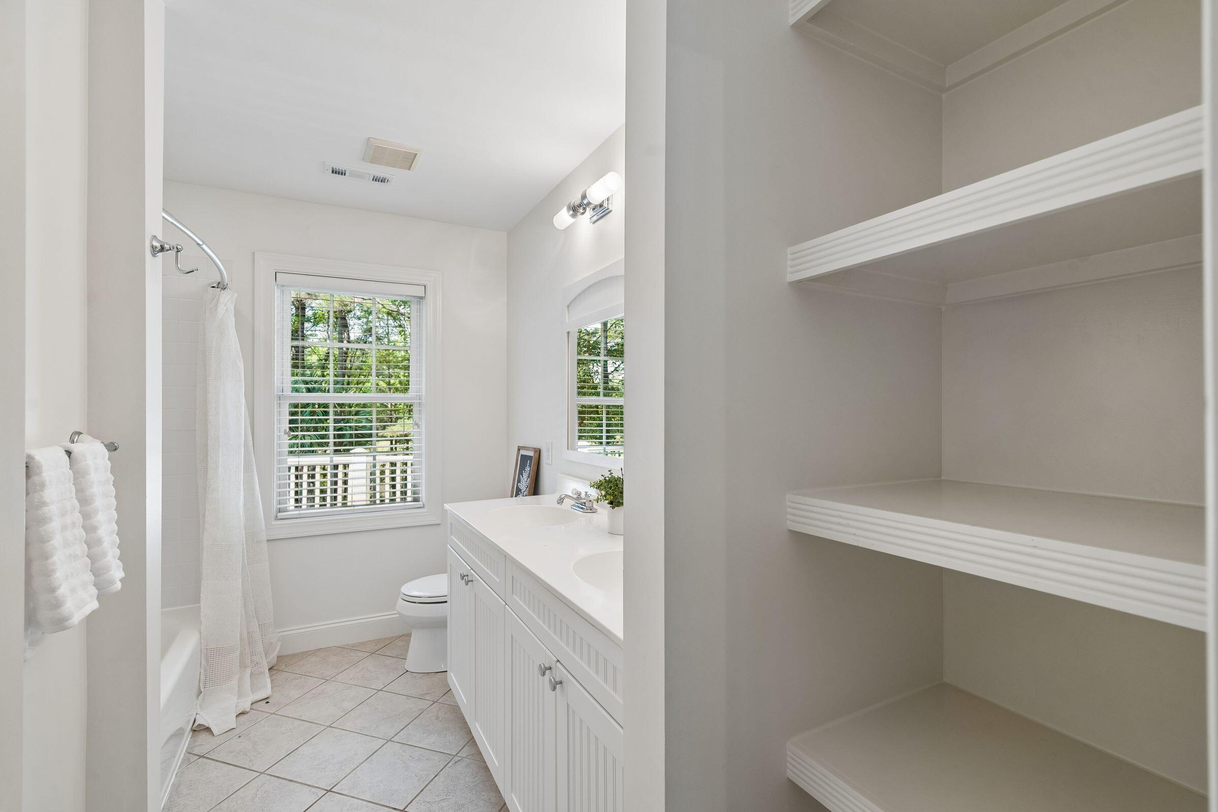 3868 Colonel Vanderhorst Circle