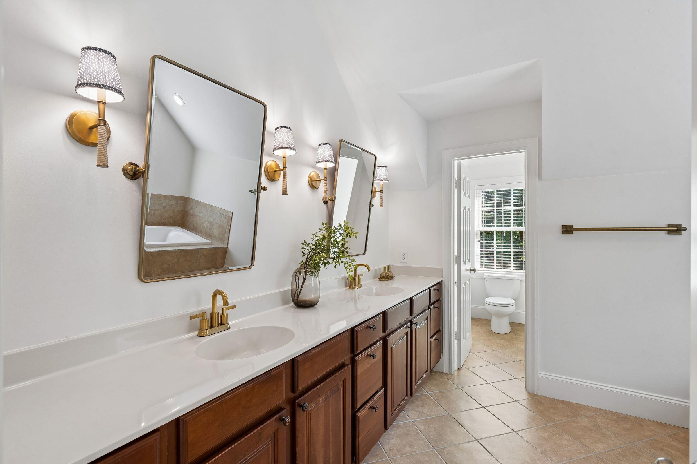3868 Colonel Vanderhorst Circle