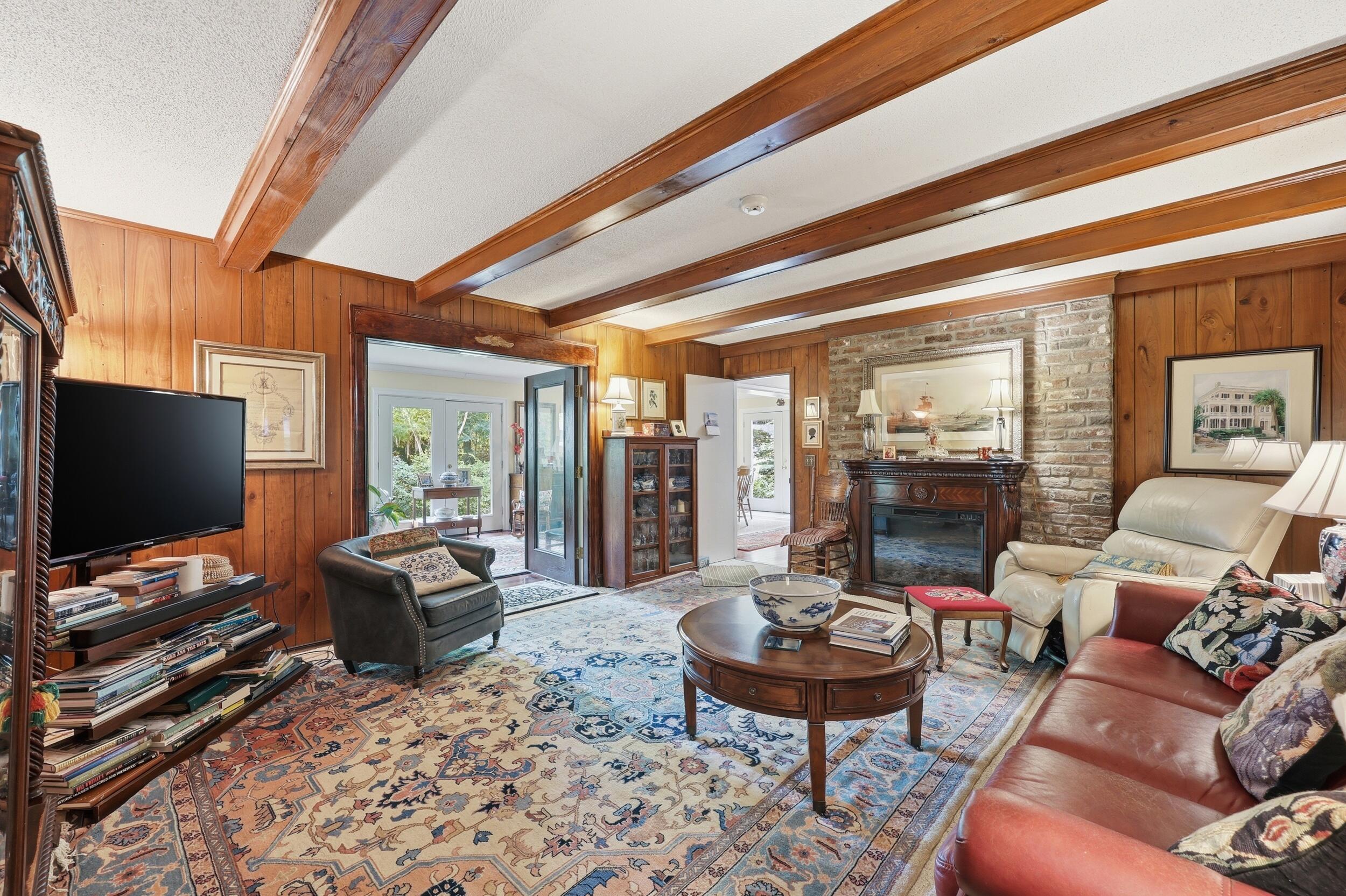 314 Coinbow Drive