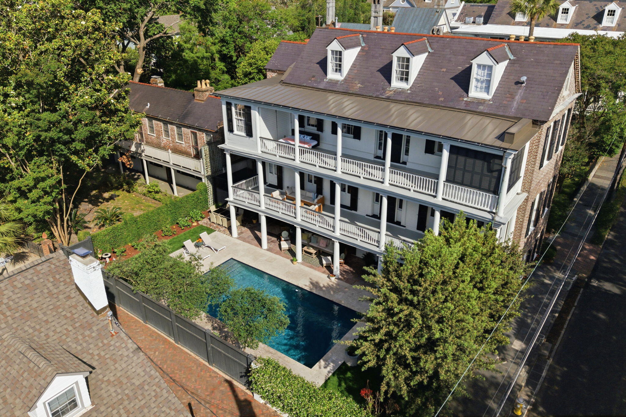 89 Ashley Avenue