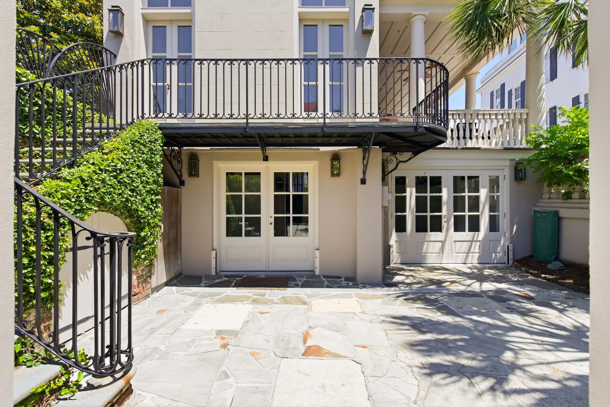 2 Water Street