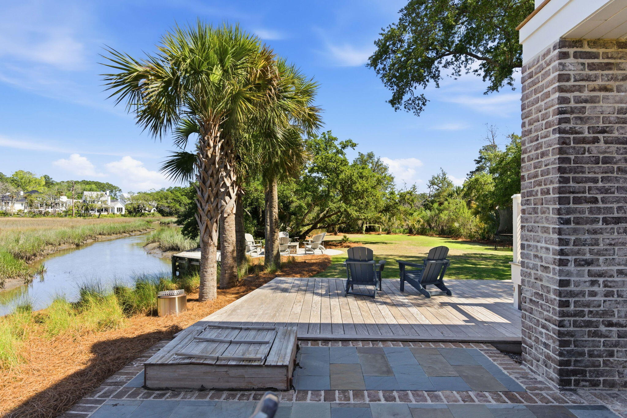 312 River Oak Drive