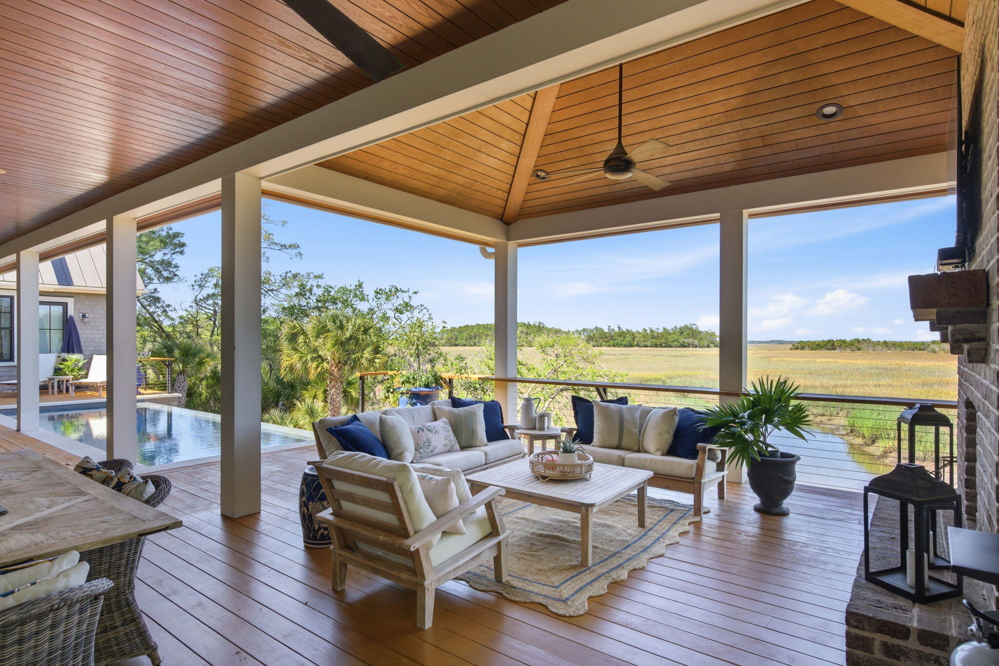 312 River Oak Drive