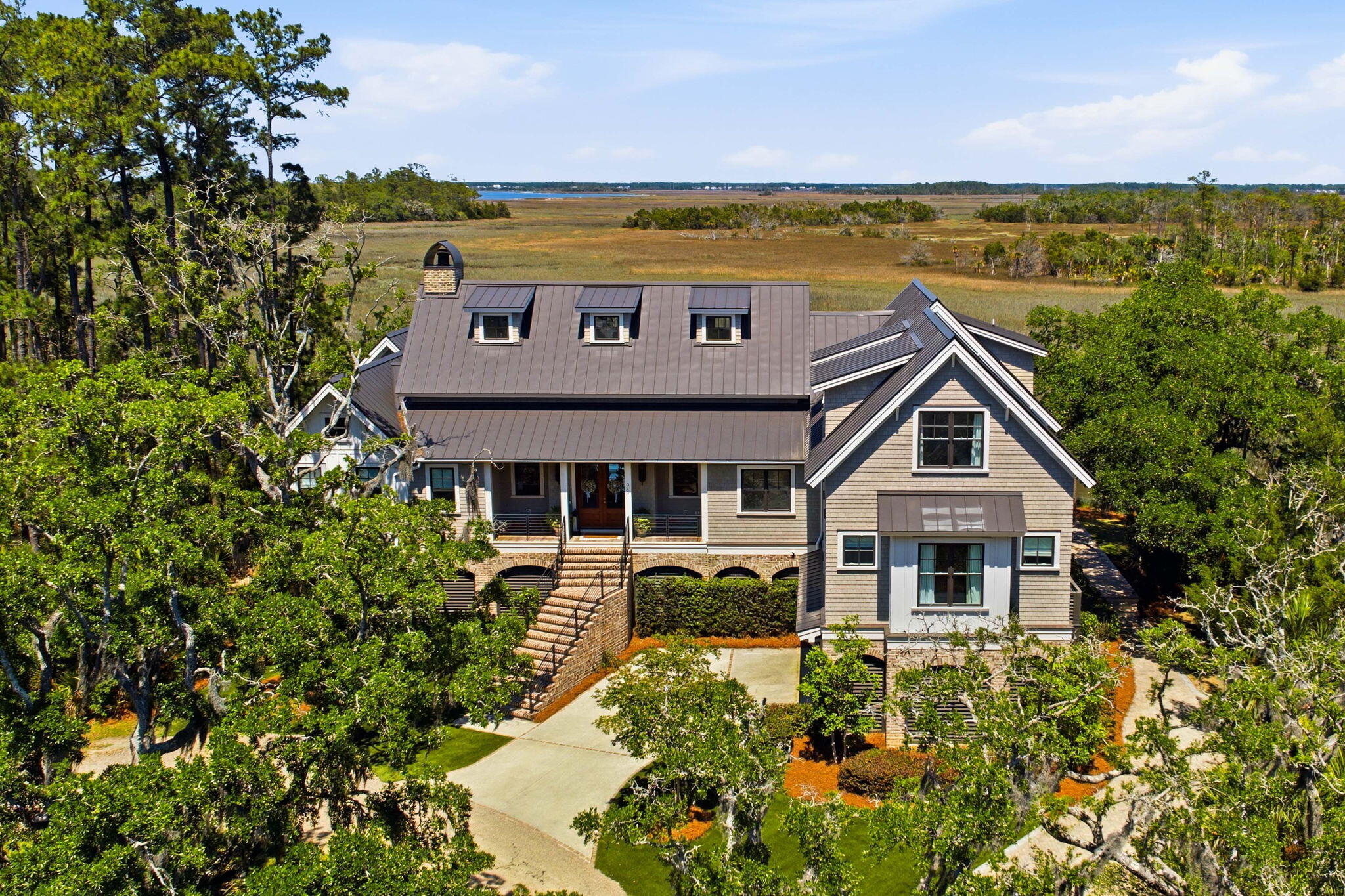 312 River Oak Drive