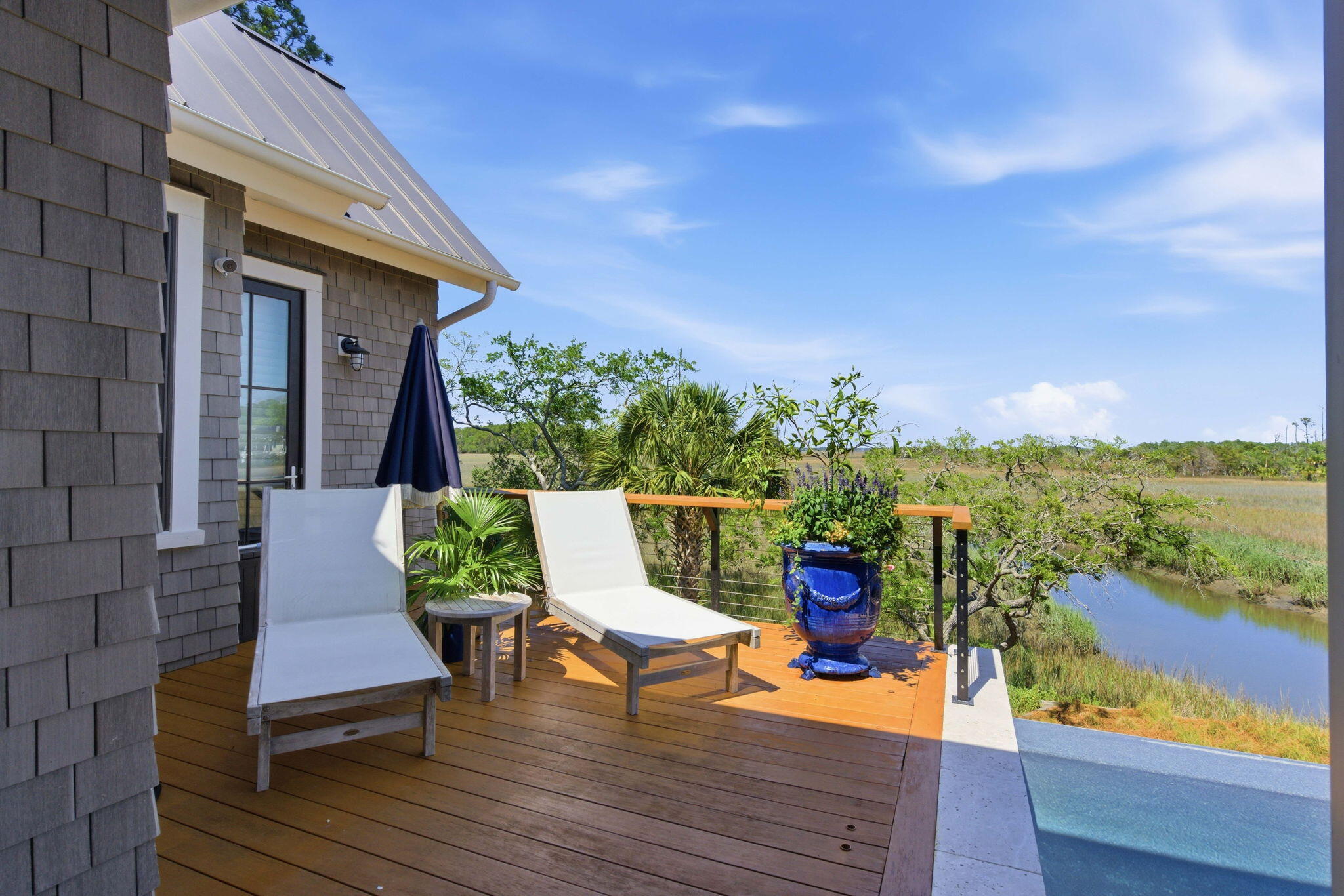 312 River Oak Drive