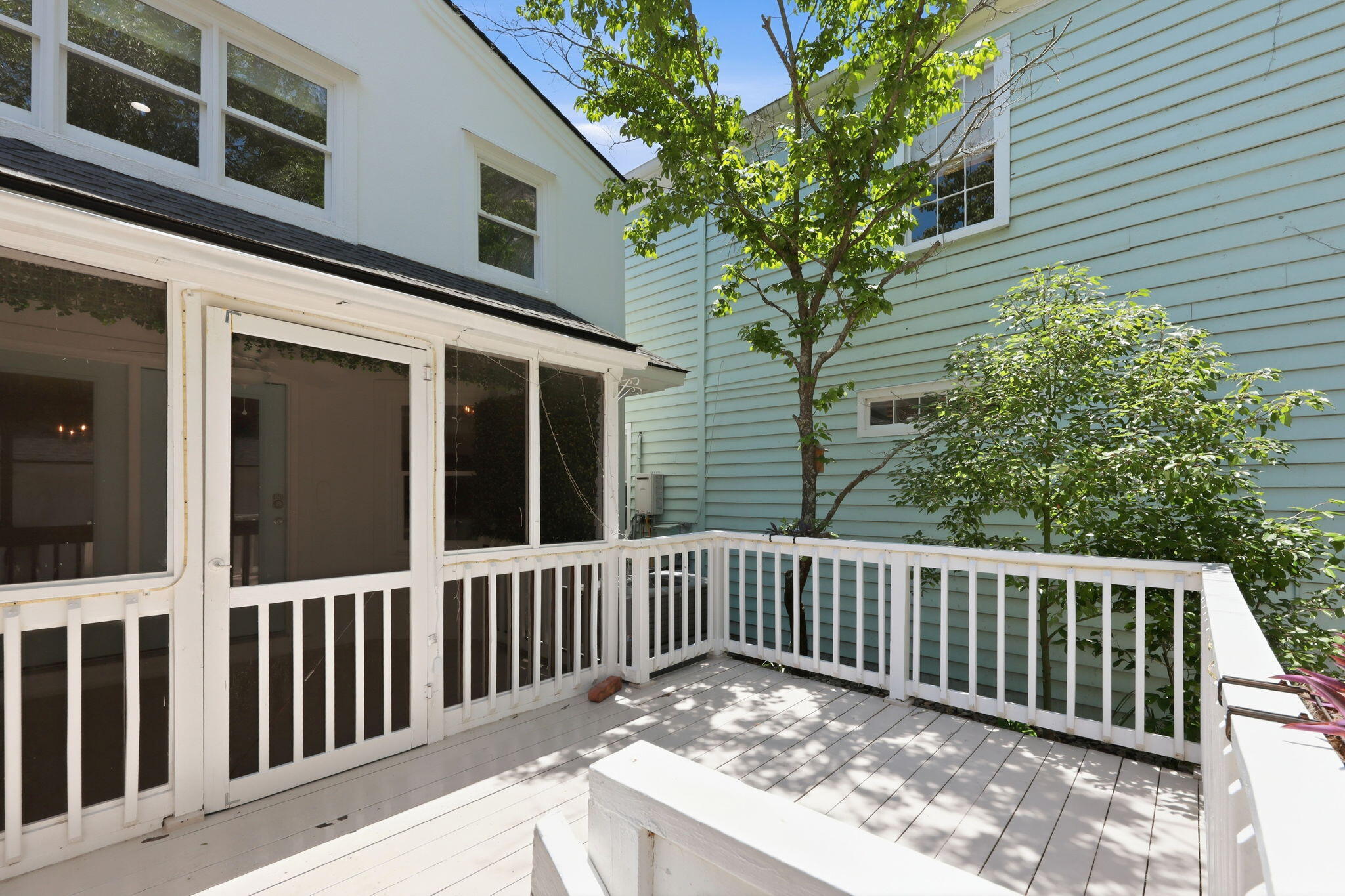 184 Wentworth