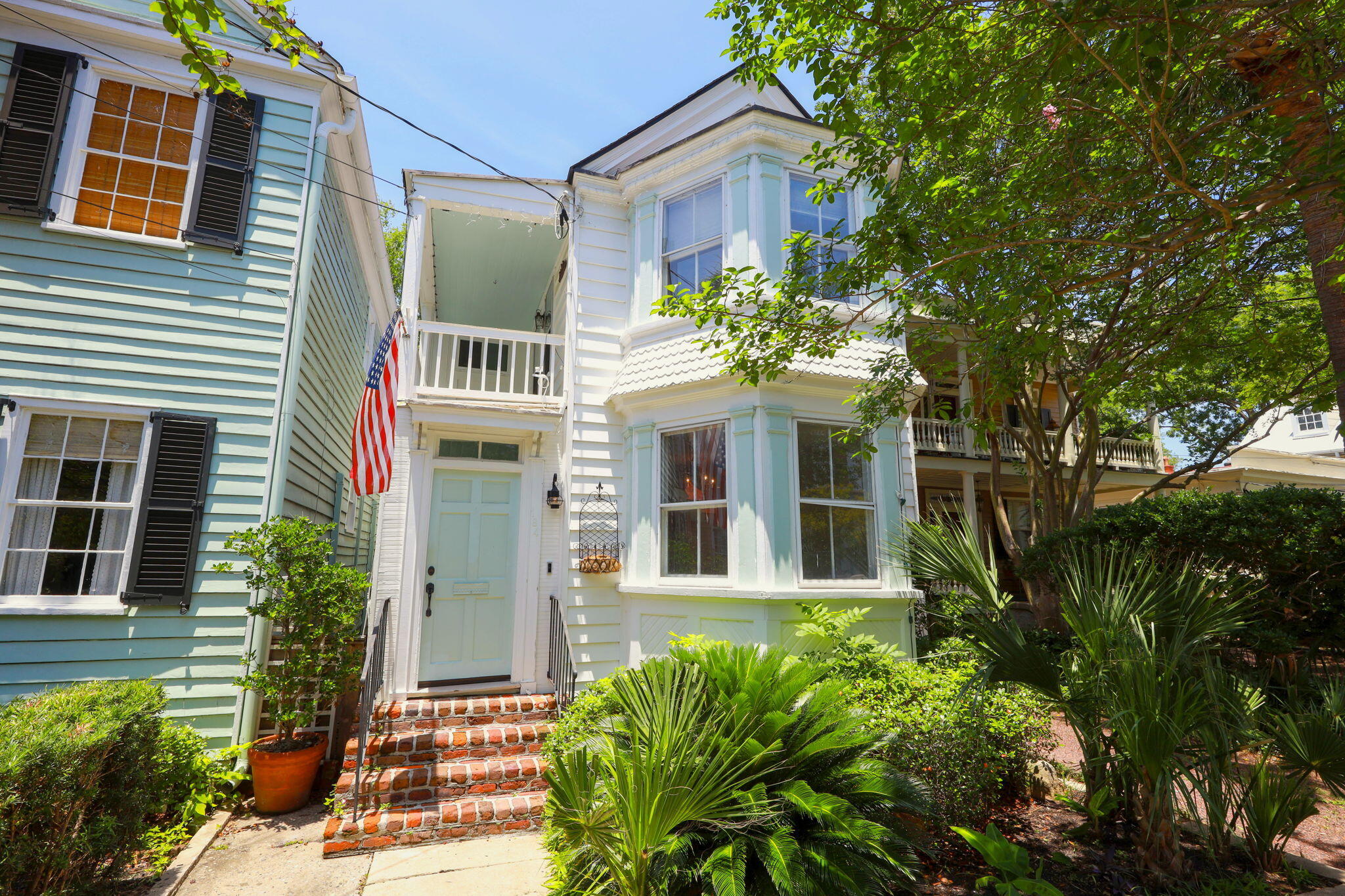 184 Wentworth
