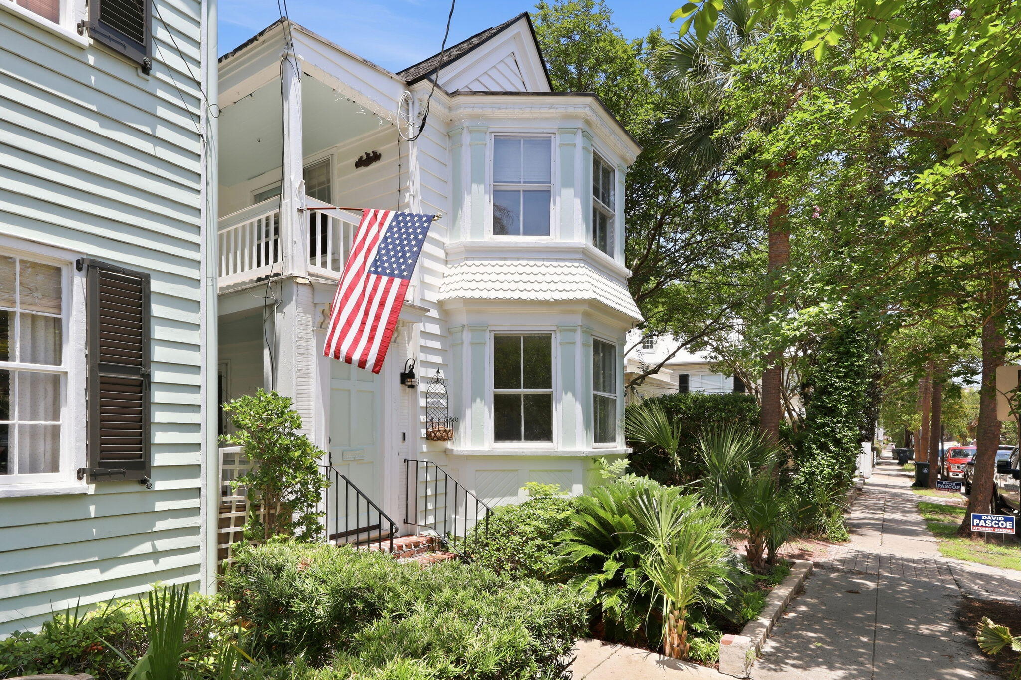 184 Wentworth