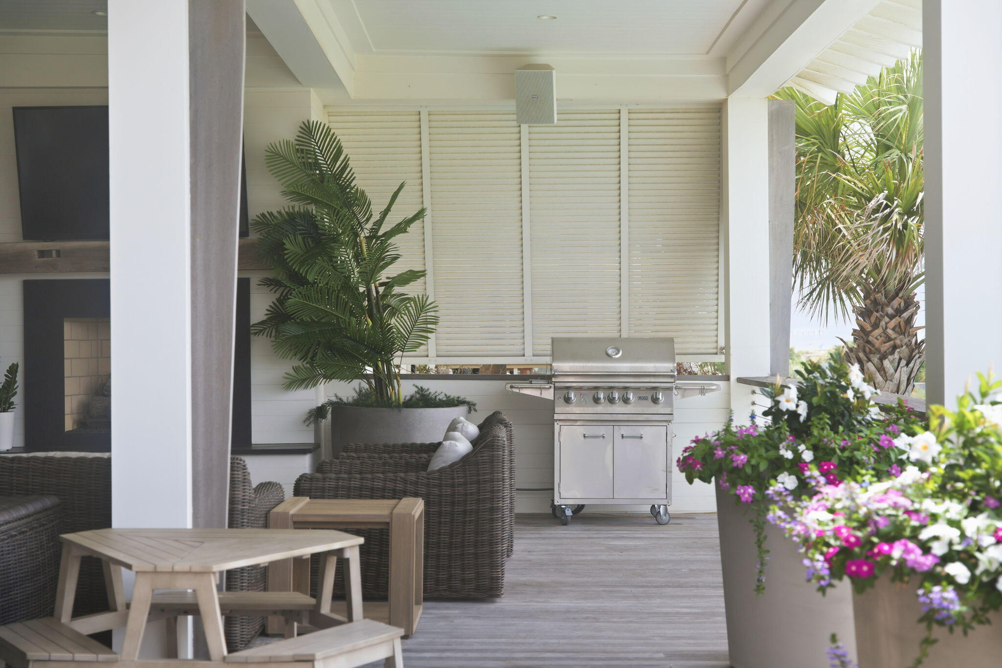 608 Ocean Boulevard