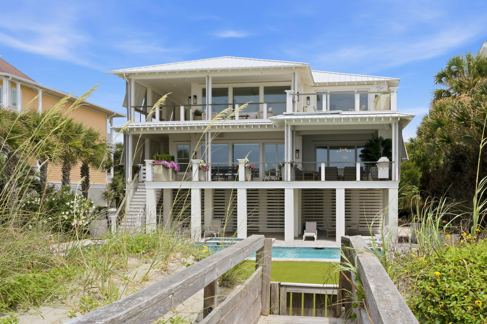 608 Ocean Boulevard