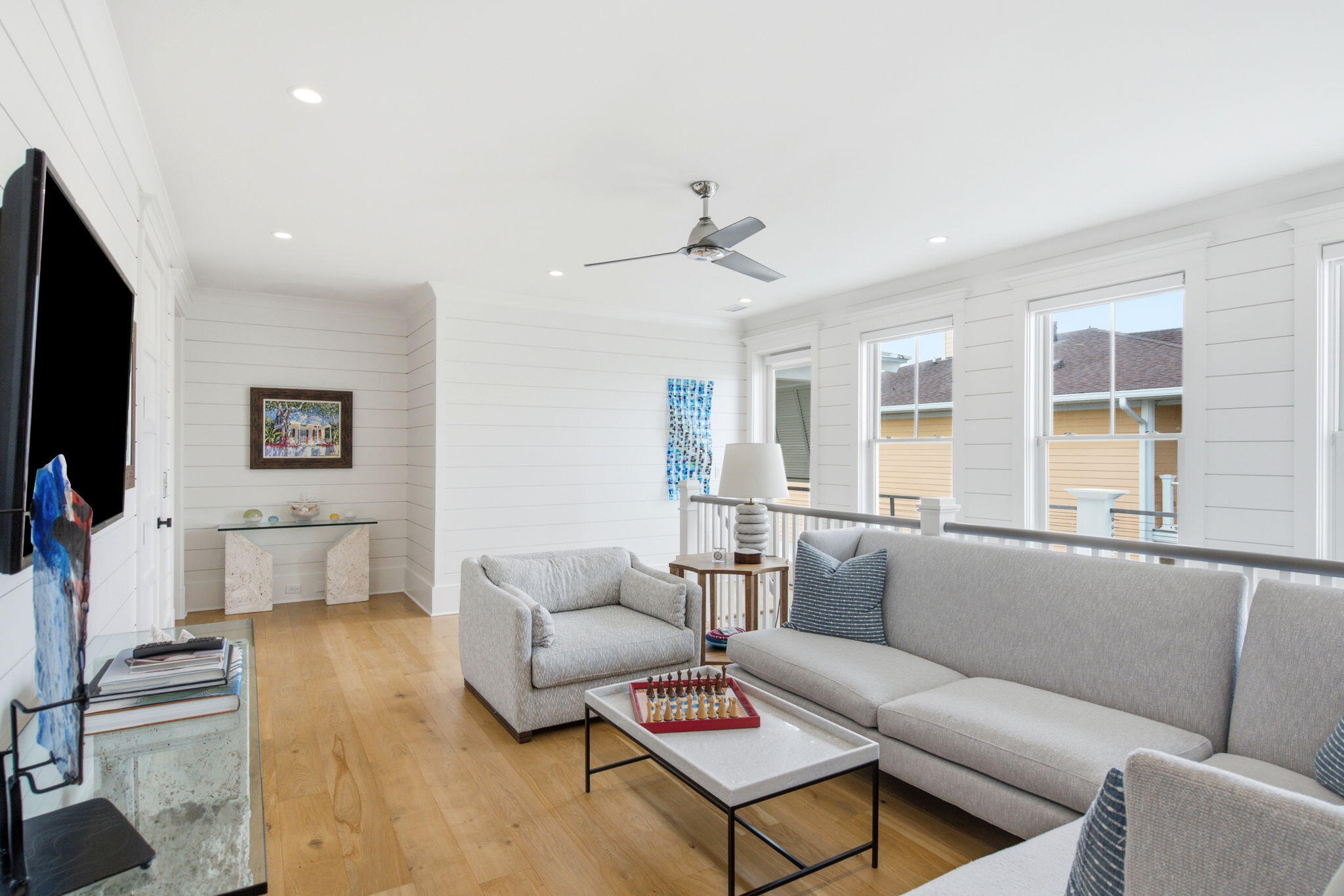 608 Ocean Boulevard