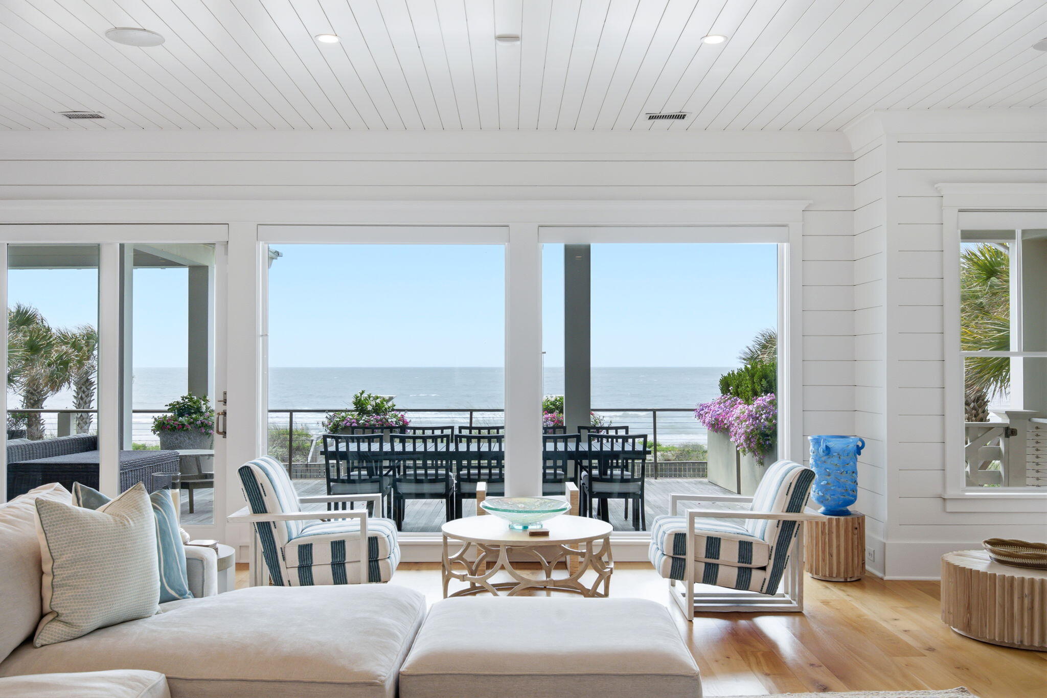 608 Ocean Boulevard