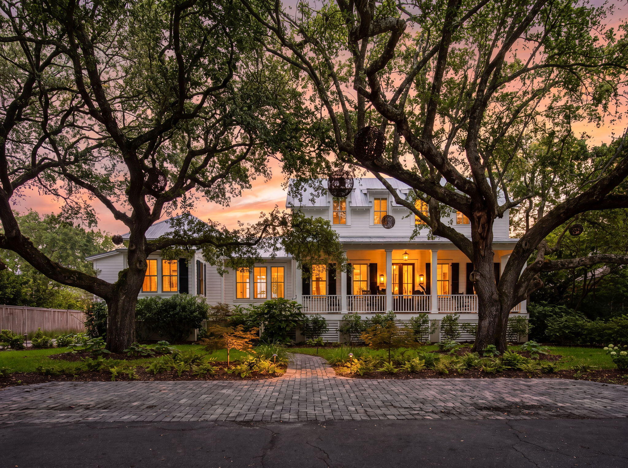 523 Deer Street