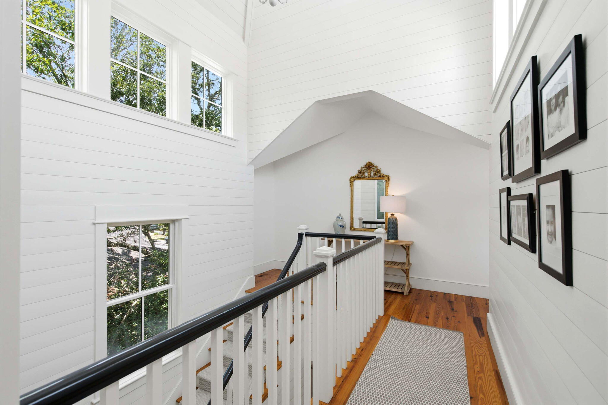523 Deer Street