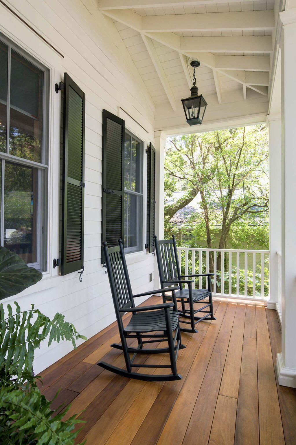 523 Deer Street