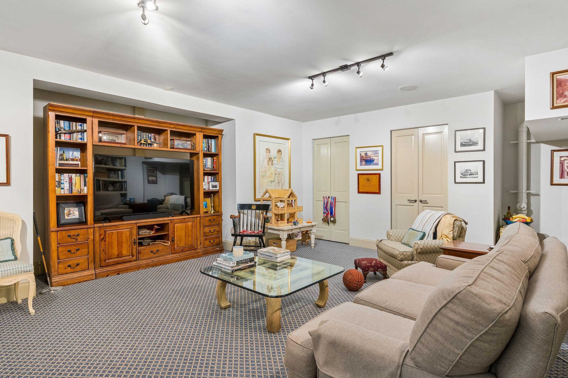 101 S Battery Street