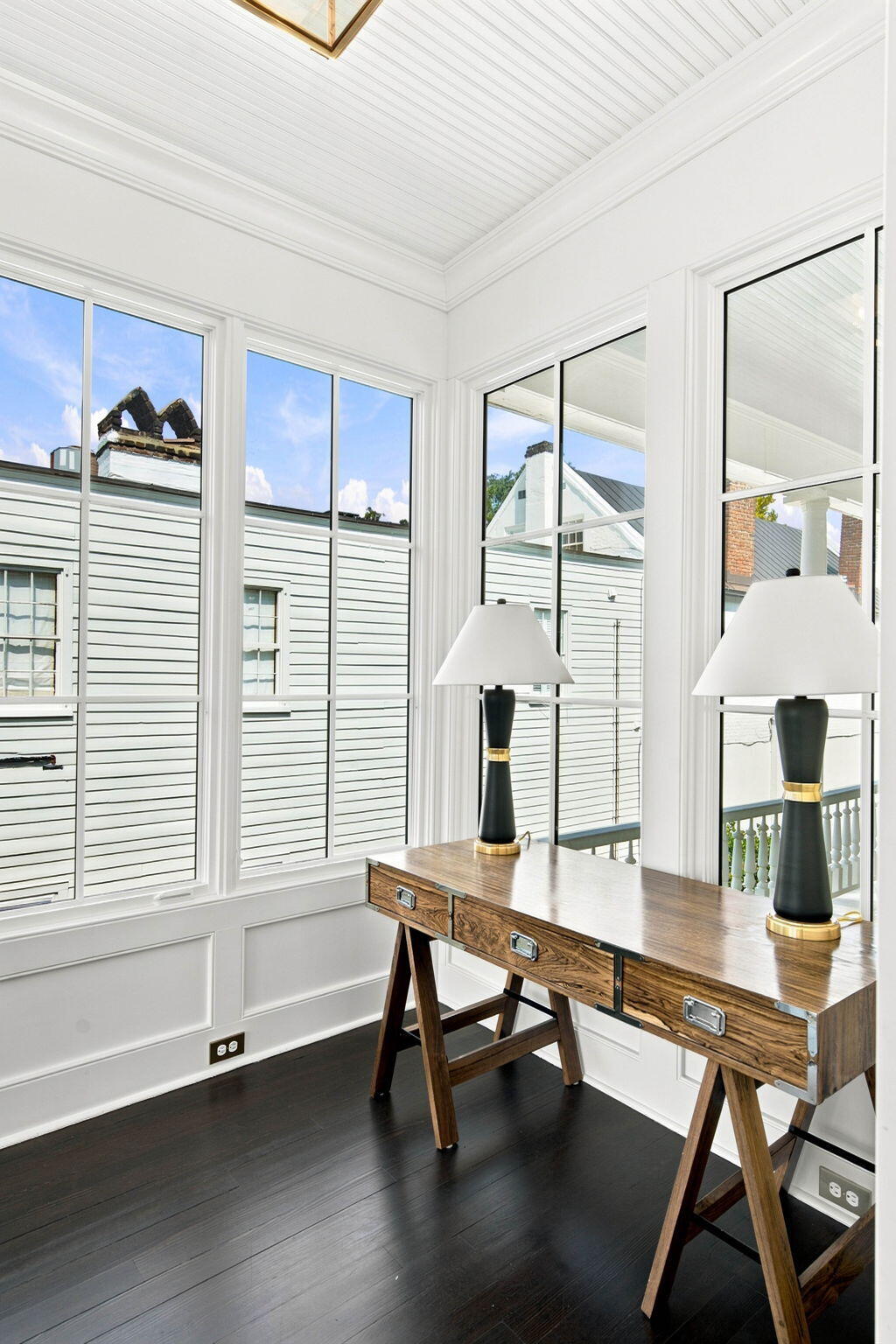 21 Lamboll Street