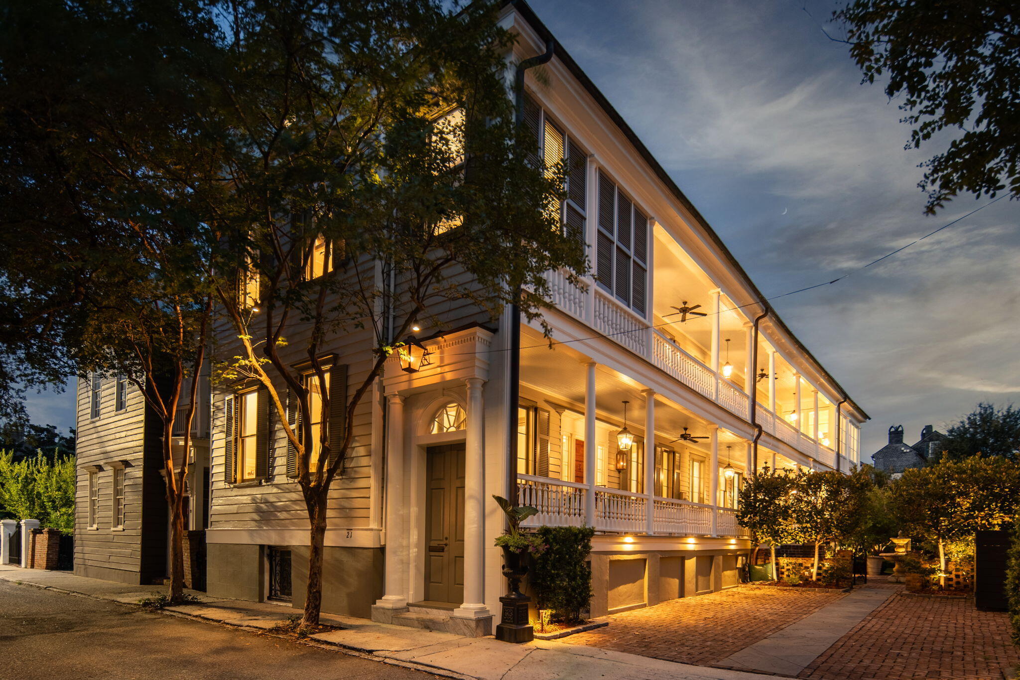 21 Lamboll Street