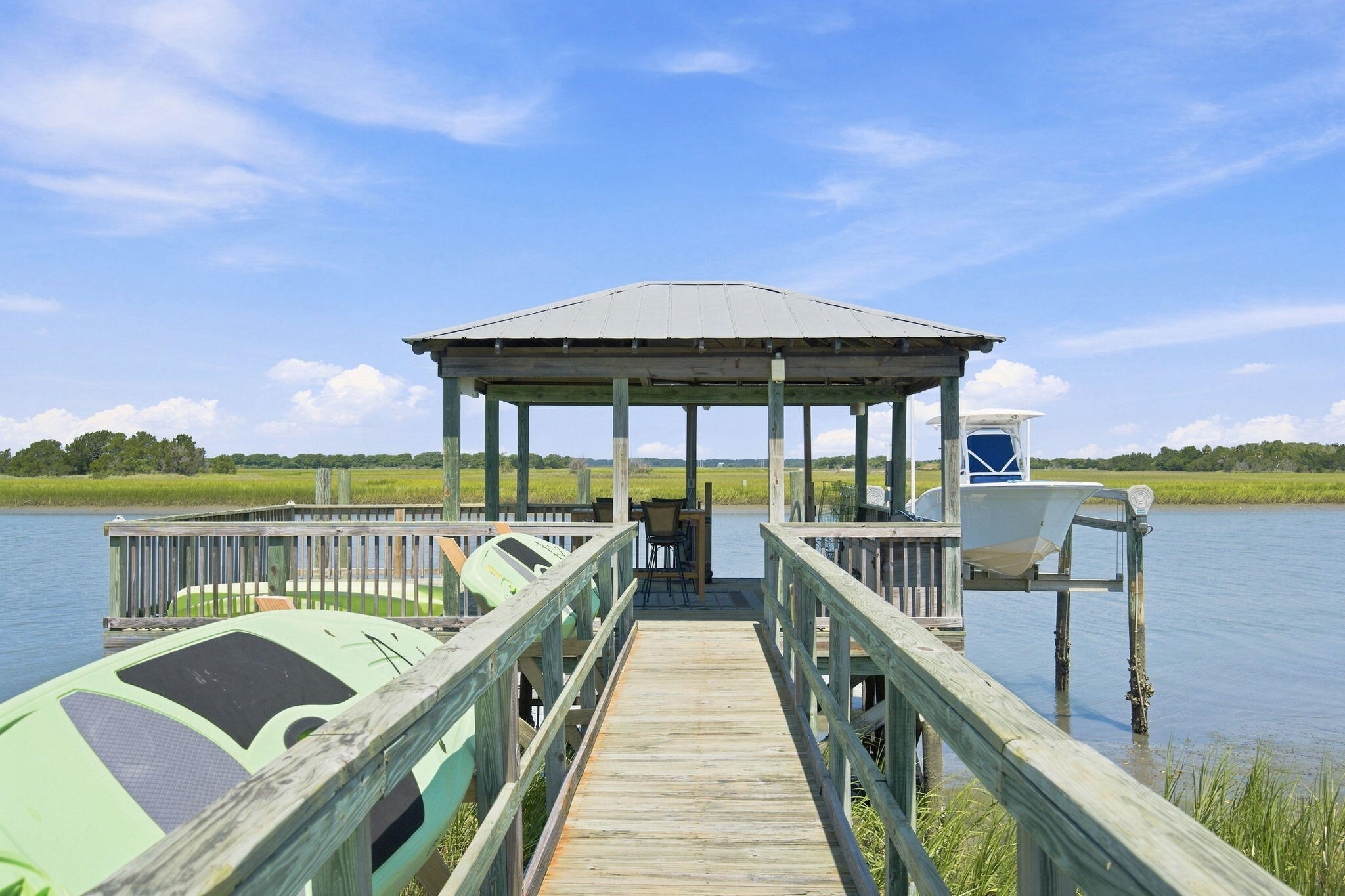 309 Palm Boulevard