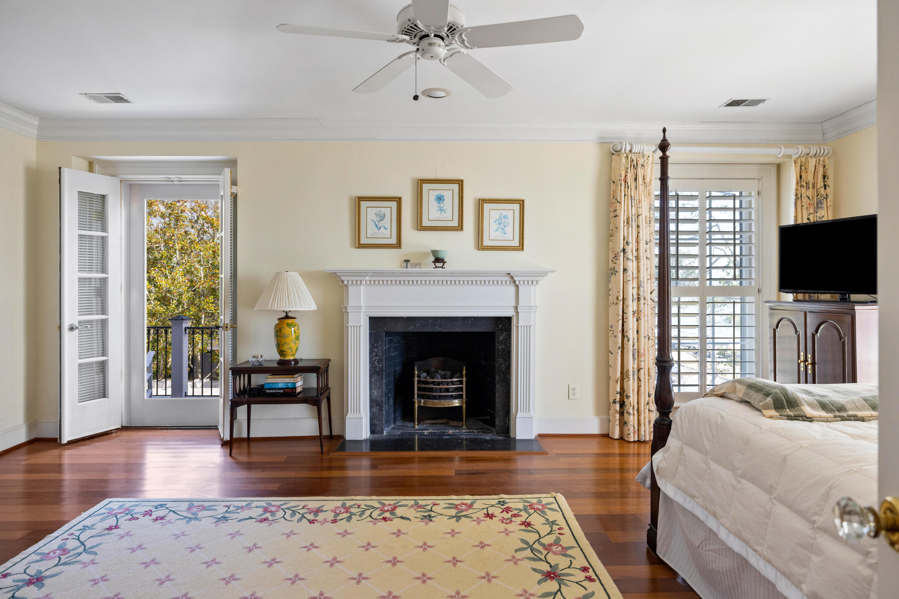28 Murray Boulevard