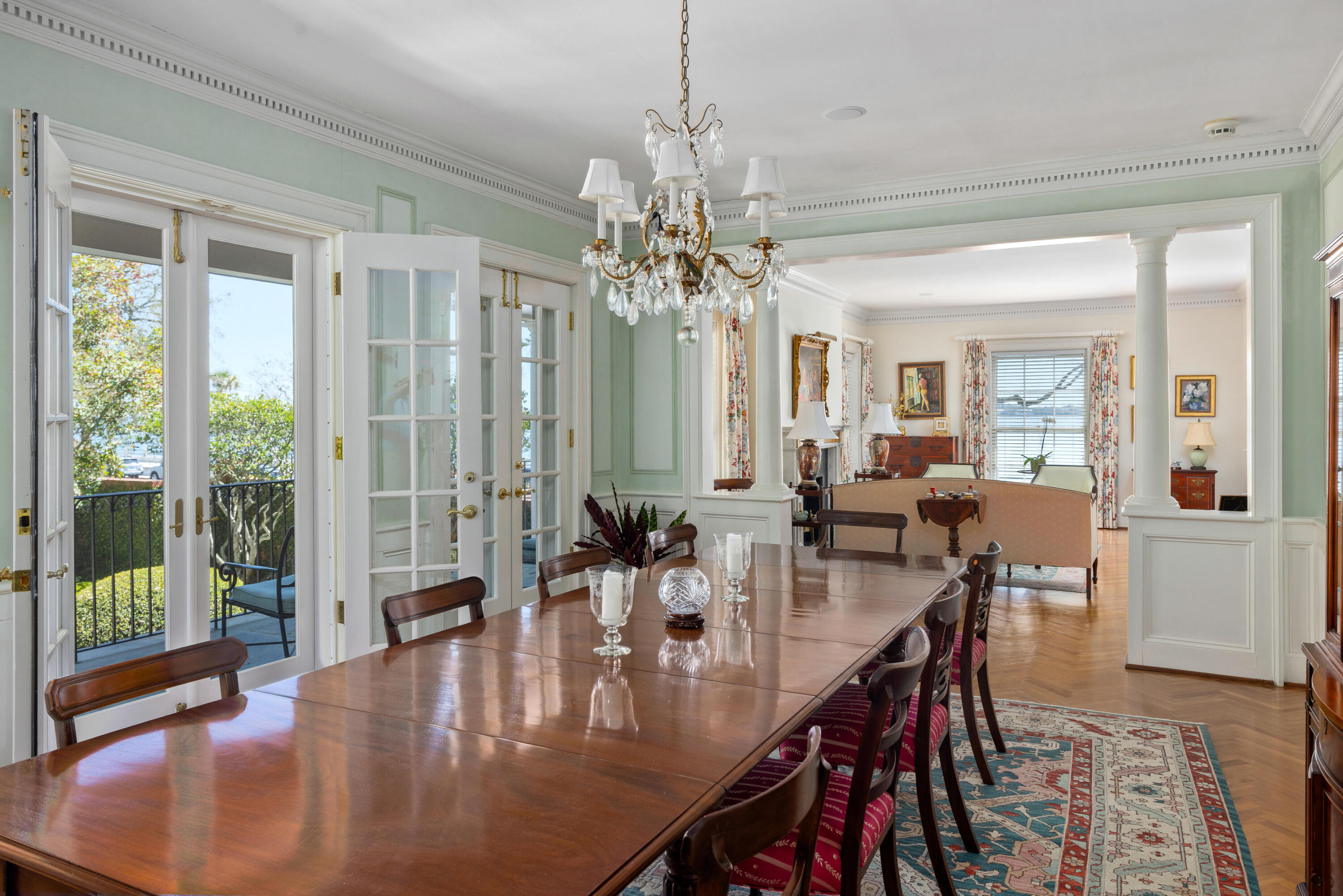 28 Murray Boulevard