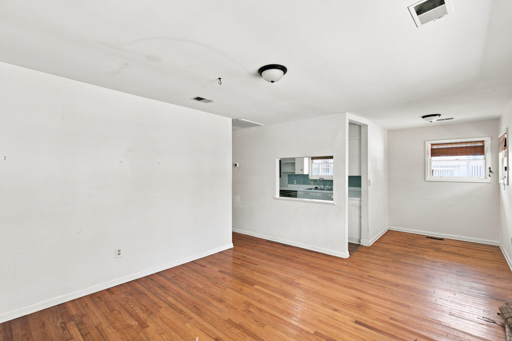 8 William Street