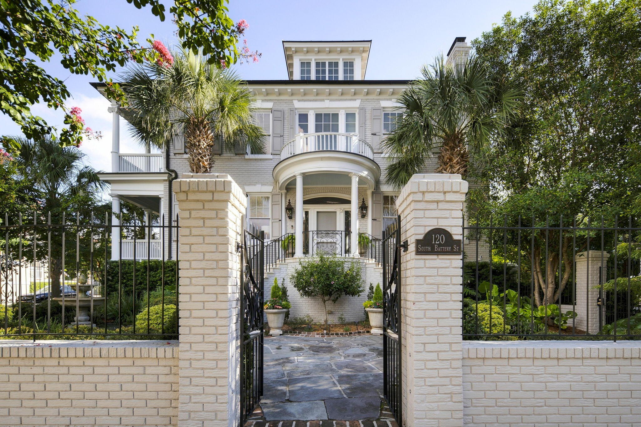 118 & 120 S Battery Street